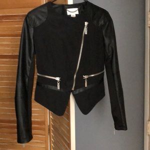Cashe cross zipper jacket. Rare